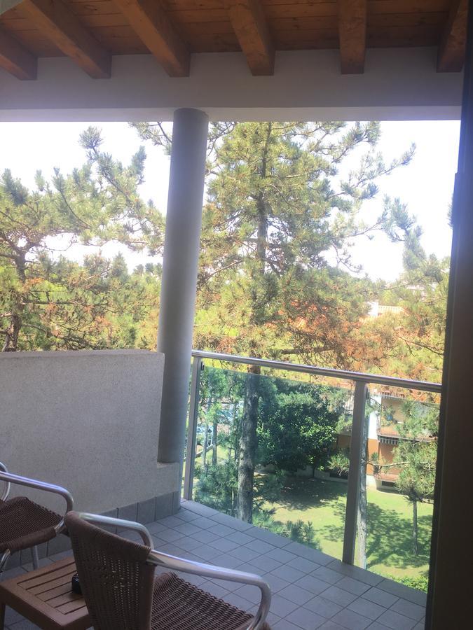 Hotel Bellevue Lignano Sabbiadoro Bagian luar foto